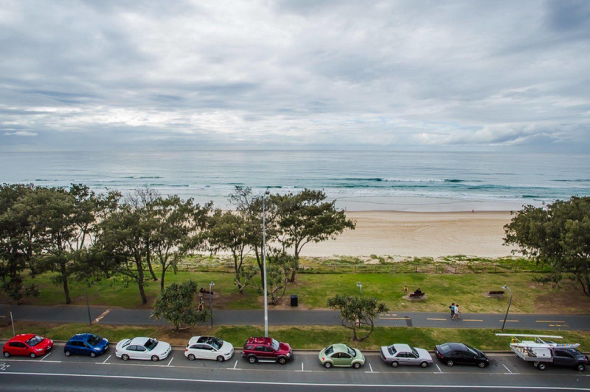 Suntower Holiday Apartments Gold Coast Exterior photo
